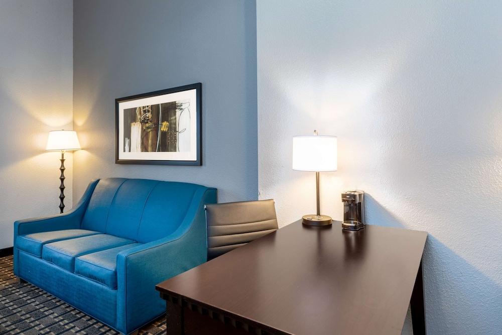 Hotel La Quinta By Wyndham Mt. Pleasant Mount Pleasant Esterno foto